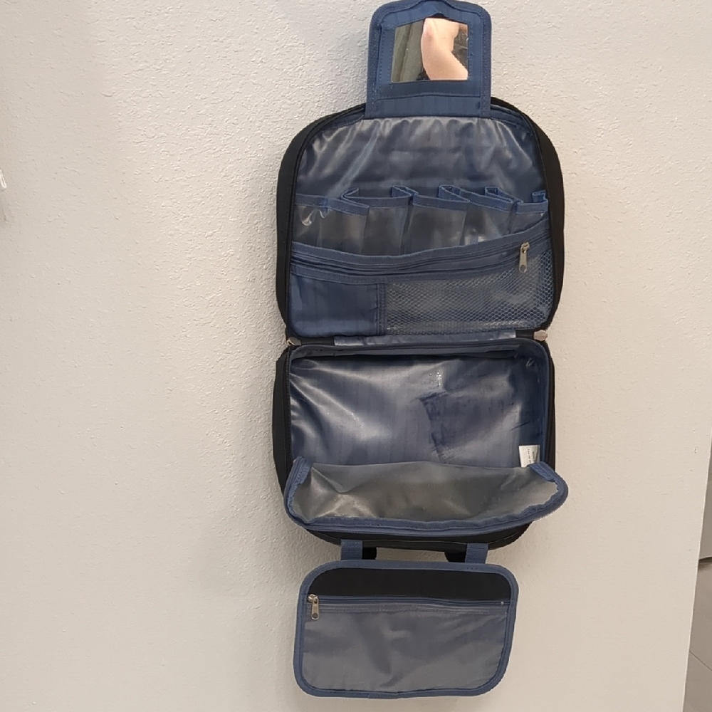 Blue Travel Organizer Bag